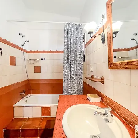 Rural 2br - Terrace & Nature View 巴尔塞基略